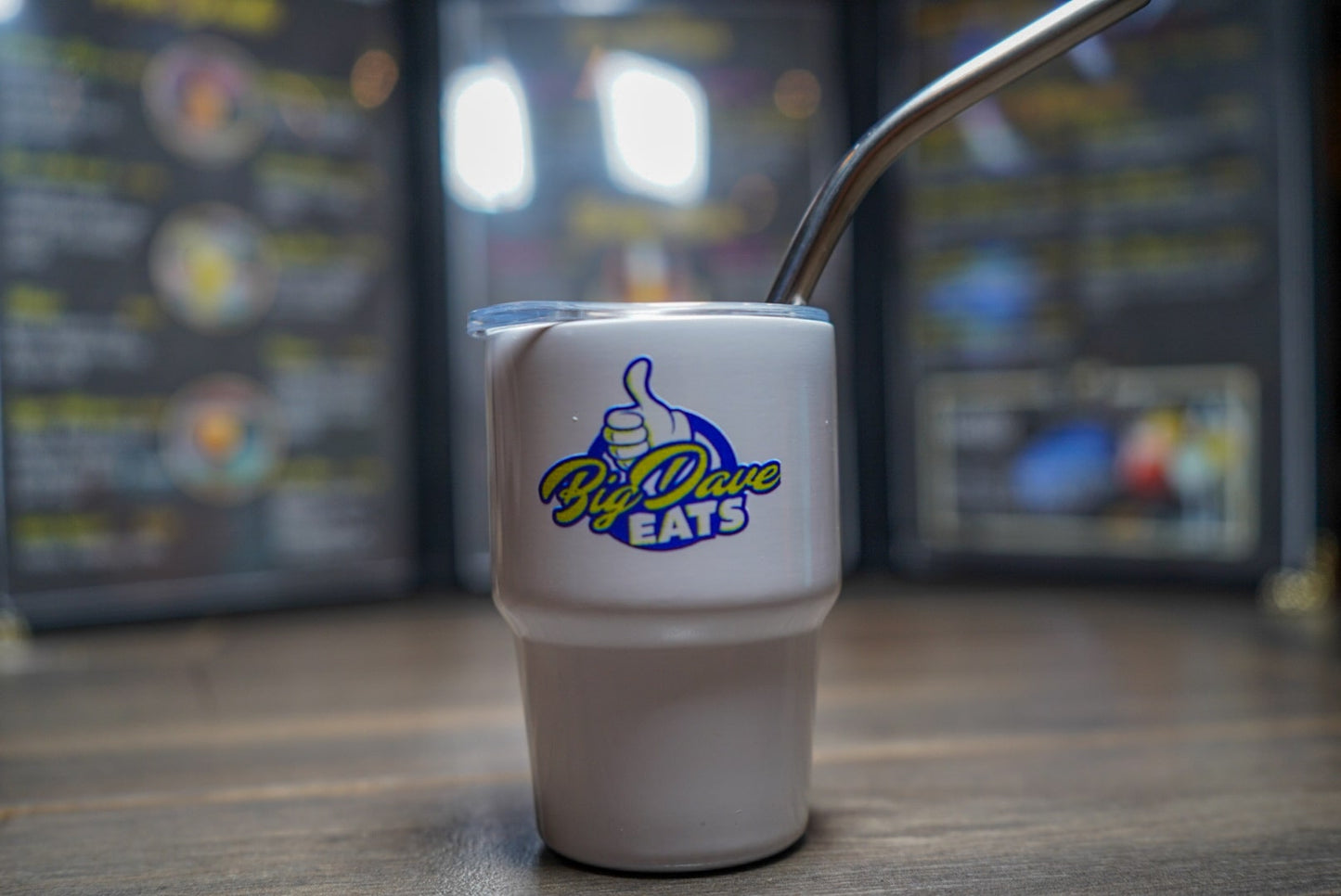 Mini cup with lid and metal straw